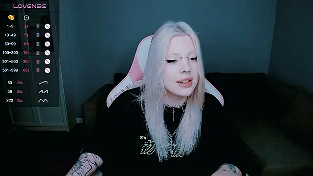 Snapshot of __leslie__ chatting on 3, 12, 2024 leslie online show from 3, 12, 2024
