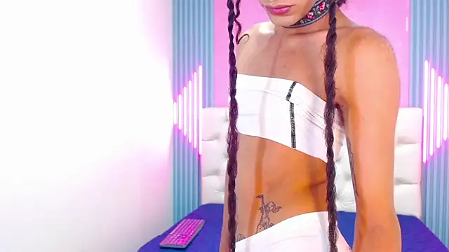 Foxy Ella  online show from 19, 3, 2025