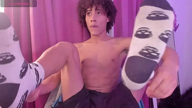 kleo helenos online show from 8, 3, 2026