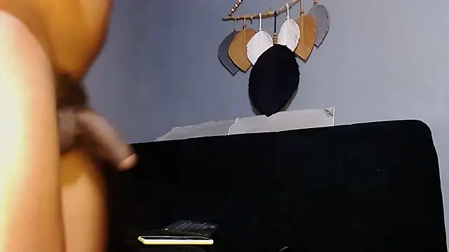 Grandeygruesa1 online show from 25, 2, 2025