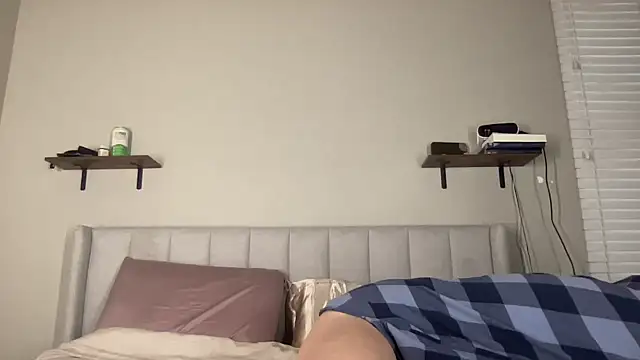 Snapshot of NatalieKneals chatting on 4, 12, 2024 NatalieKneals online show from 4, 12, 2024