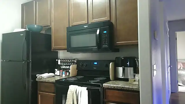 Snapshot of NatalieKneals chatting on 12, 2, 2025 NatalieKneals online show from 12, 2, 2025