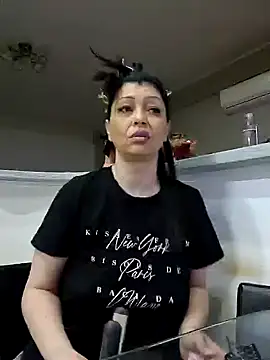 Snapshot of Milf_Abigail chatting on 27, 1, 2025 Milf Abigail online show from 27, 1, 2025