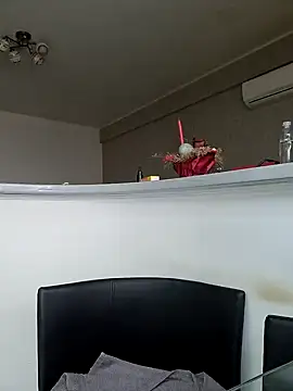 Snapshot of Milf_Abigail chatting on 4, 2, 2025 Milf Abigail online show from 4, 2, 2025