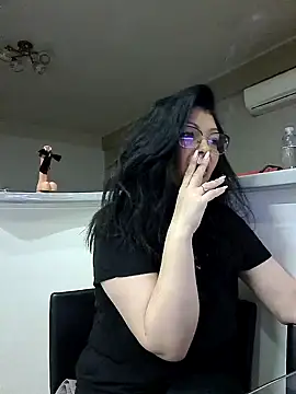 Snapshot of Milf_Abigail chatting on 4, 2, 2025 Milf Abigail online show from 4, 2, 2025