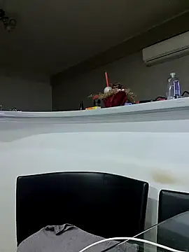 Snapshot of Milf_Abigail chatting on 14, 2, 2025 Milf Abigail online show from 14, 2, 2025