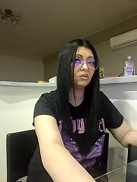 Snapshot of Milf_Abigail chatting on 9, 3, 2025 Milf Abigail online show from 9, 3, 2025