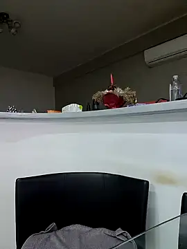 Snapshot of Milf_Abigail chatting on 12, 3, 2025 Milf Abigail online show from 12, 3, 2025