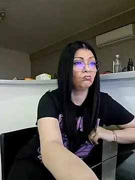 Snapshot of Milf_Abigail chatting on 13, 3, 2025 Milf Abigail online show from 13, 3, 2025