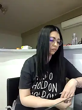 Snapshot of Milf_Abigail chatting on 17, 3, 2025 Milf Abigail online show from 17, 3, 2025