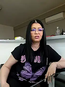 Snapshot of Milf_Abigail chatting on 23, 3, 2025 Milf Abigail online show from 23, 3, 2025