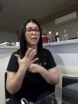 Snapshot of Milf_Abigail chatting on 22, 9, 2025 Milf Abigail online show from 22, 9, 2025