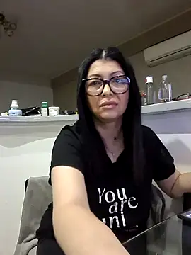 Snapshot of Milf_Abigail chatting on 8, 10, 2025 Milf Abigail online show from 8, 10, 2025