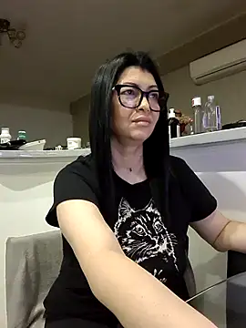 Snapshot of Milf_Abigail chatting on 19, 10, 2025 Milf Abigail online show from 19, 10, 2025