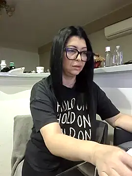 Snapshot of Milf_Abigail chatting on 20, 10, 2025 Milf Abigail online show from 20, 10, 2025