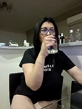 Milf Abigail online show from 25, 11, 2025