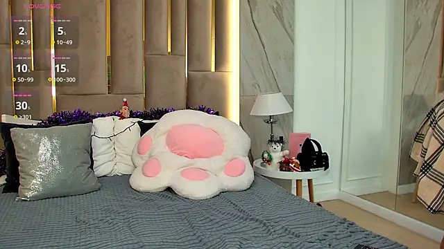 Snapshot of Gabriella_Wils chatting on 17, 12, 2024 Gabriella Wils online show from 17, 12, 2024