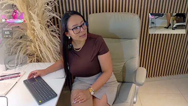 lulu 072 online show from 12, 6, 2026