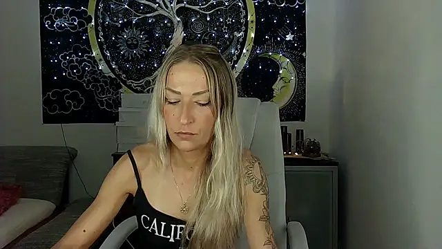 SexxyLiviaa online show from 16, 9, 2025