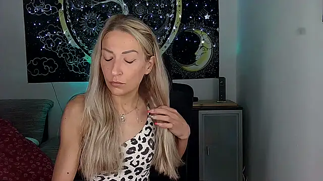 SexxyLiviaa online show from 10, 7, 2026