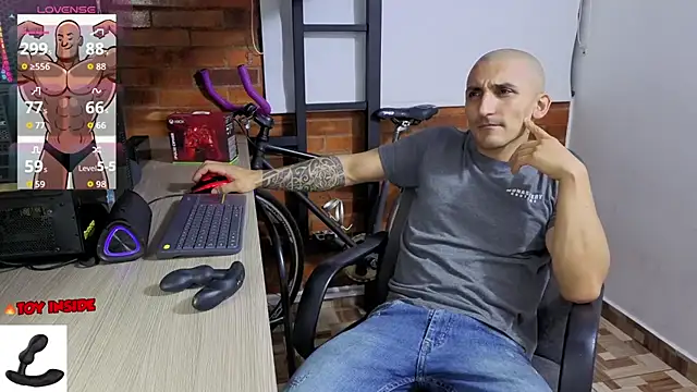 Marck Muscle online show from 9, 5, 2026