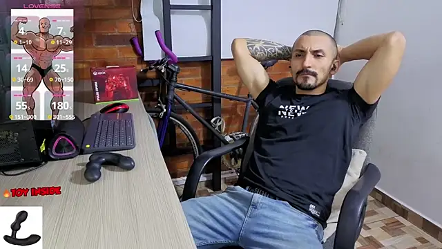 Marck Muscle online show from 7, 6, 2026