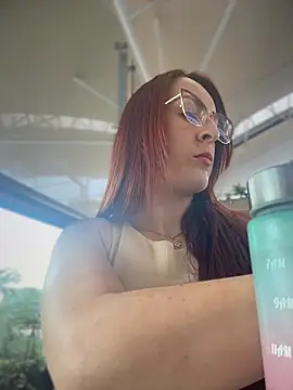 Buttyy Cherry online show from 23, 5, 2026