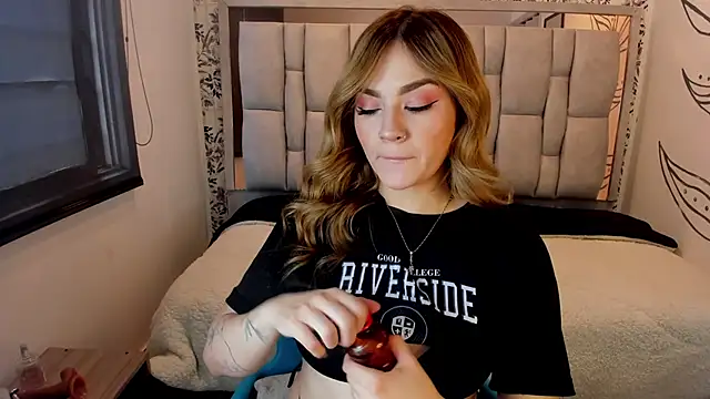 Snapshot of KataHot_ chatting on 14, 1, 2026 KataHot online show from 14, 1, 2026