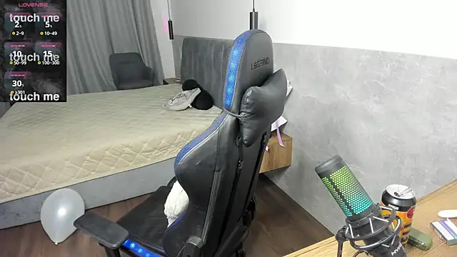 Snapshot of MCfly_11 chatting on 25, 2, 2026 MCfly 11 online show from 25, 2, 2026