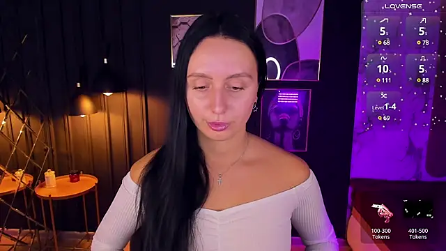 Christy Calypso online show from 17, 12, 2024