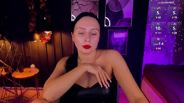 Christy Calypso online show from 30, 12, 2024