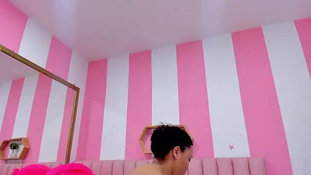 ISABELLA 020 online show from 23, 9, 2025