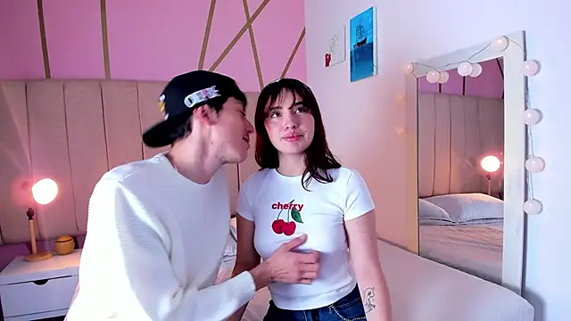 Snapshot of Damian_n_Maya chatting on 12, 3, 2025 Damian n Maya online show from 12, 3, 2025