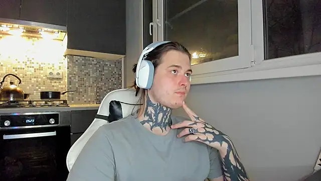 Snapshot of _torfin_ chatting on 3, 12, 2024 torfin online show from 3, 12, 2024