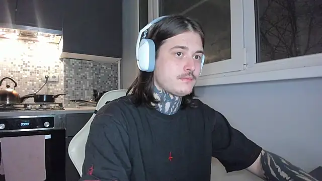 Snapshot of _torfin_ chatting on 24, 12, 2024 torfin online show from 24, 12, 2024