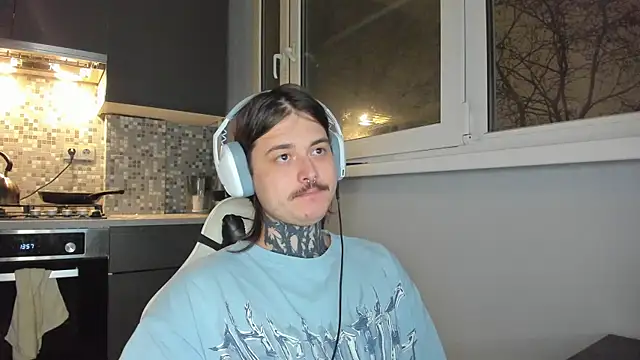 Snapshot of _torfin_ chatting on 13, 1, 2025 torfin online show from 13, 1, 2025