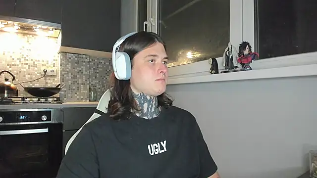 Snapshot of _torfin_ chatting on 20, 2, 2025 torfin online show from 20, 2, 2025