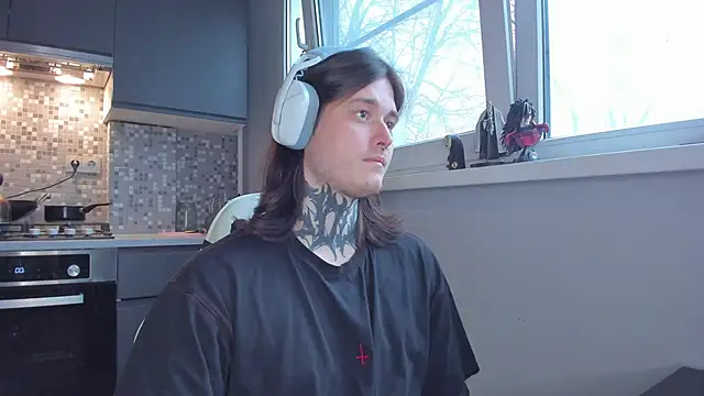 Snapshot of _torfin_ chatting on 6, 3, 2025 torfin online show from 6, 3, 2025