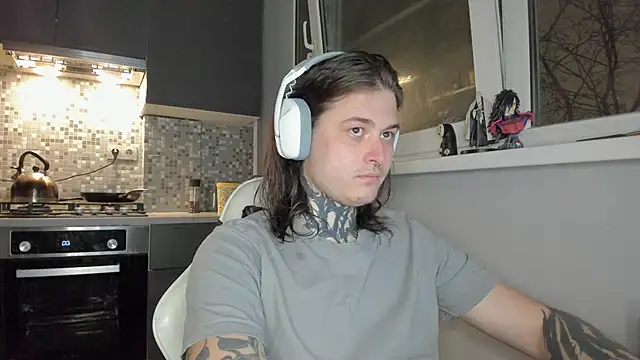 Snapshot of _torfin_ chatting on 14, 3, 2025 torfin online show from 14, 3, 2025