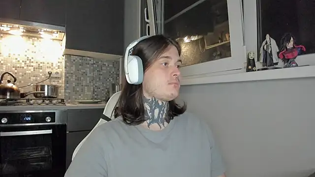 Snapshot of _torfin_ chatting on 22, 3, 2025 torfin online show from 22, 3, 2025