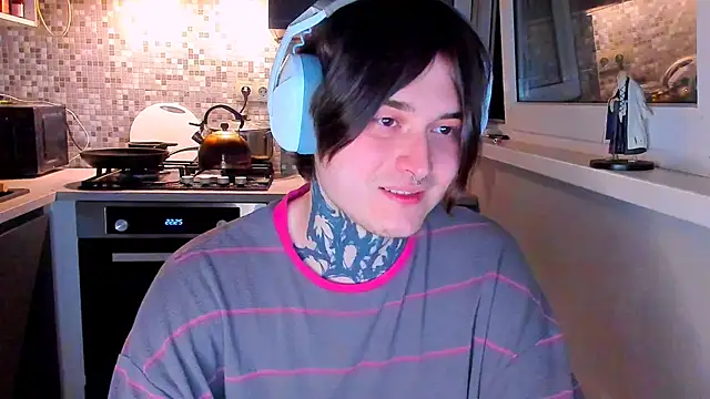 Snapshot of _torfin_ chatting on 13, 3, 2026 torfin online show from 13, 3, 2026