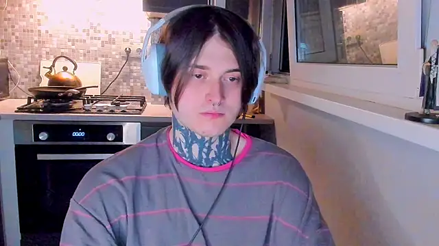 Snapshot of _torfin_ chatting on 17, 3, 2026 torfin online show from 17, 3, 2026