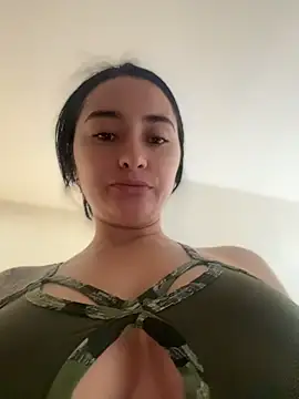 preetypeach online show from 3, 8, 2026