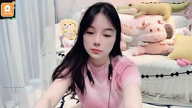 AKiKi711 online show from 8, 10, 2025