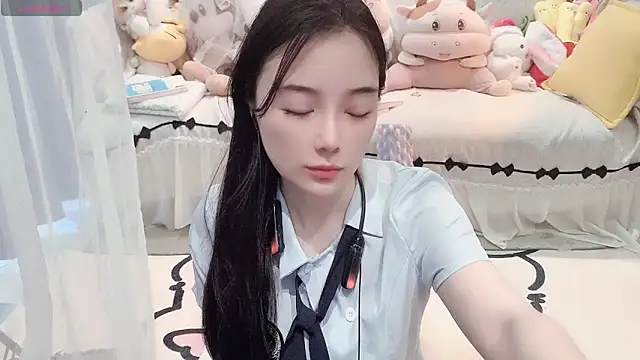 AKiKi711 online show from 3, 5, 2026