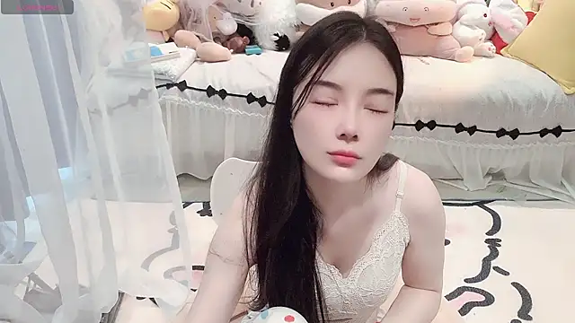 AKiKi711 online show from 5, 5, 2026