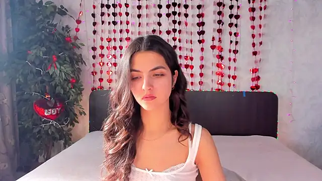 Milana Crystal  online show from 25, 2, 2025