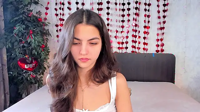 Milana Crystal  online show from 27, 2, 2025