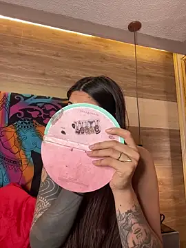 Cori Paige online show from 28, 11, 2025