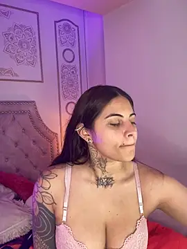 Cori Paige online show from 13, 2, 2026